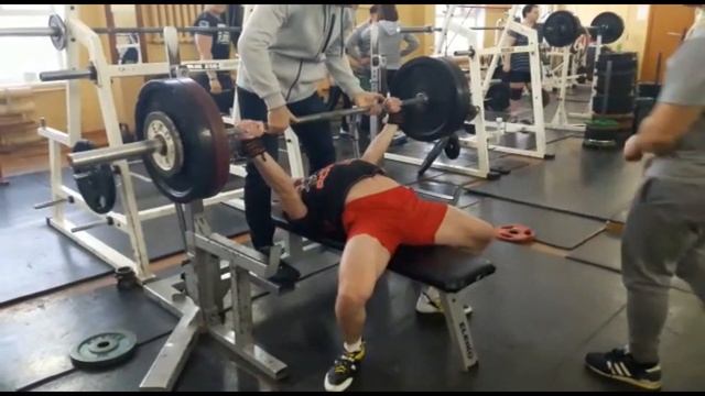 ПУТЬ К МАСТЕРУ СПОРТА | ПАУЭРЛИФТИНГ | ЖИМ ЛЁЖА смотреть онлайн