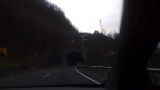 Швейцария, кантон Санкт Галлен, недалеко от Зарганса. смотреть онлайн