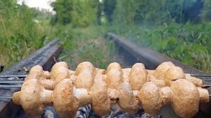 Лучший рецепт Шампиньоны на шампурах Грибной шашлык .Шашлык из грибов Как замариновать грибы