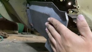 Реставрация москвича 2140. Изготовление усилителя, приварка порога