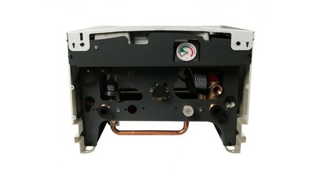 Настенный газовый котел BAXI Four 1.14 F смотреть онлайн