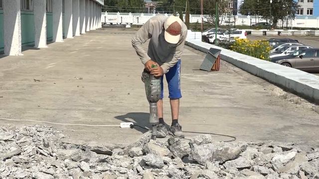 Крыша многопрофильного скоро будет готова смотреть онлайн