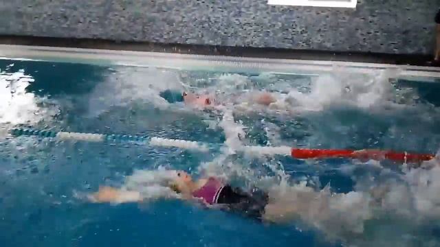 Катя плывет смотреть онлайн