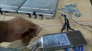 BMS installation on a Nissan leaf battery bank