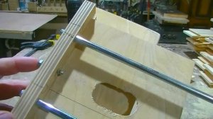 ФРЕЗЕР , "Прилада " для параллельного упора