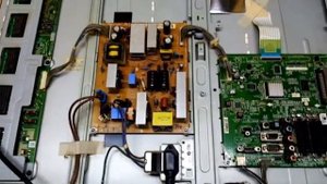 LG - 32 LH 2010 Не выходит из дежурки