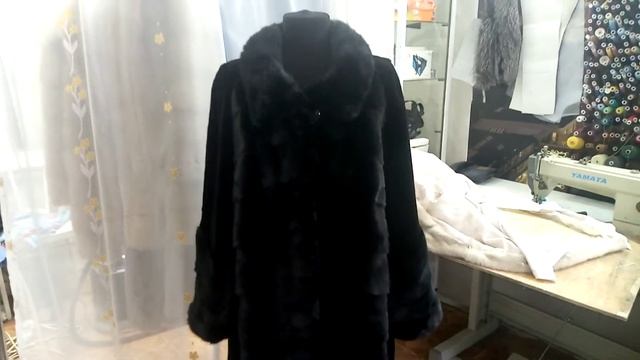 Перешив малой норковой шубы в полушубок. Готовый результат. смотреть онлайн