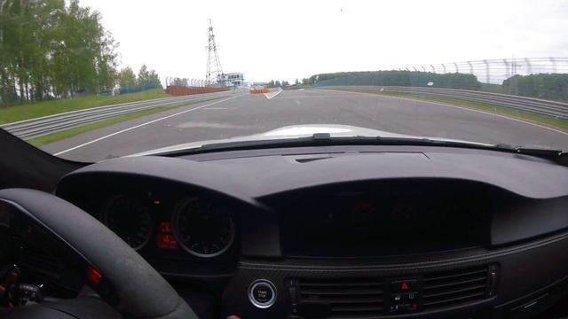 BMW M3 E92 Smolensk Ring 1:49 / First time on track смотреть онлайн