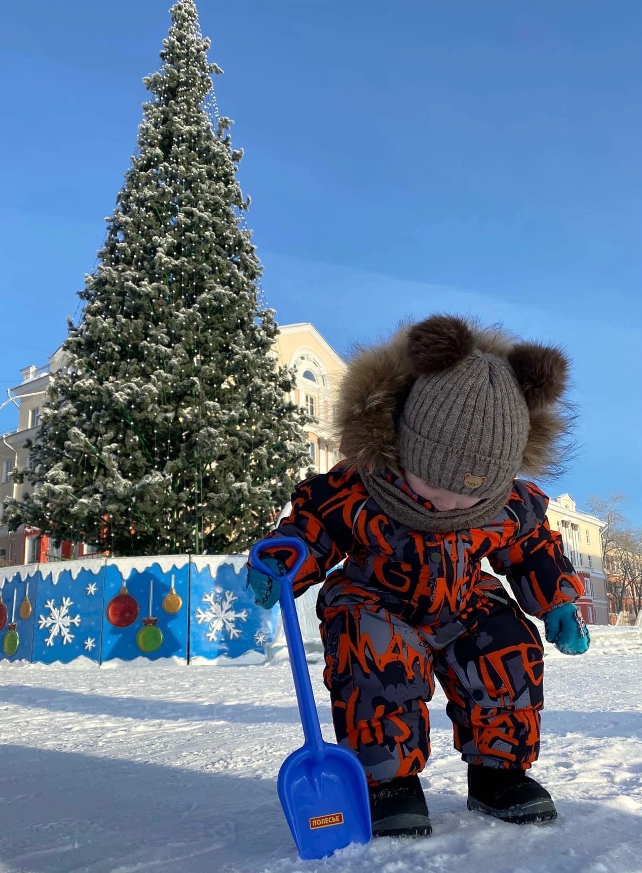 КУПИЛИ ДОМ. ПЕРВАЯ ПОЕЗДКА ПОСЛЕ ПОКУПКИ. КУЧА ХЛАМА И СНЕГА. ДОМ В ДЕРЕВНЕ