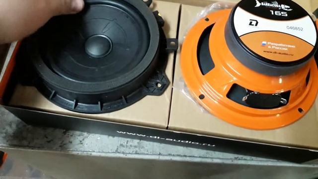 Замена штатных динамиков в Hyundai Solaris на DL Audio BARRACUDA 165 смотреть онлайн