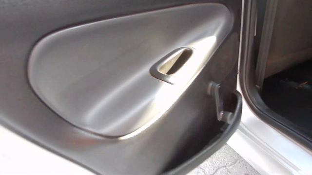 Peugeot 206 Presence 1.4 8v Flex - 2010