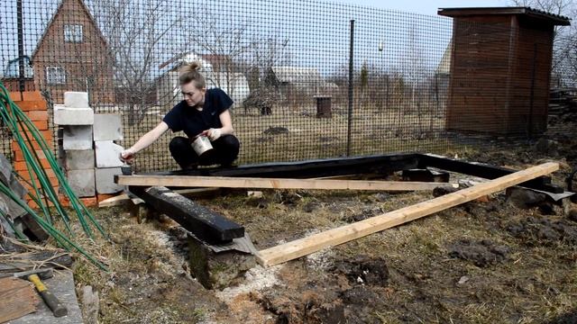 Курицы и утки на даче, как мы завели куриц и уток смотреть онлайн