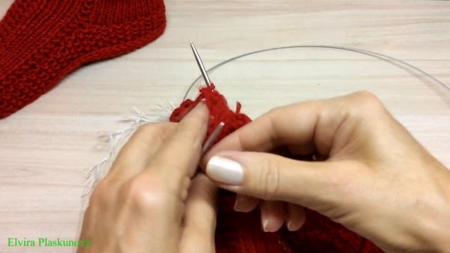 НОВОГОДНИЕ САПОЖКИ-НОСОЧКИ. Вяжем домашние тапочки.