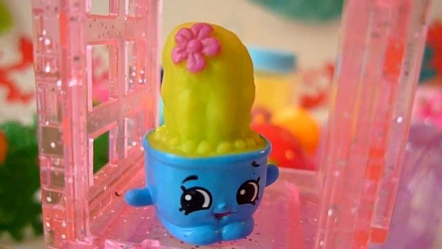 Папа пальчик. Мама пальчик. Семья пальчиков Шопкинс. Finger Family Shopkins. Пальчики Шопкинс. смотреть онлайн