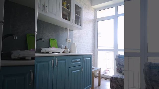 Продажа квартира-студия с выделенной кухней и коридором.
