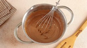 Шоколадный пирог с мандаринами