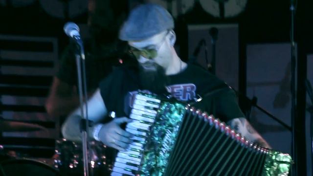 Голос Омерики - С.П.Б.Я.С. (LIVE)