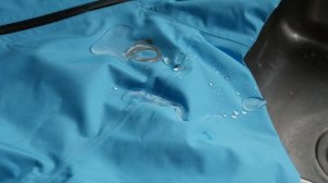 Pearl Izumi Barrier WxB vs Gore Element GT AS Rain Jacket Review / Comparison