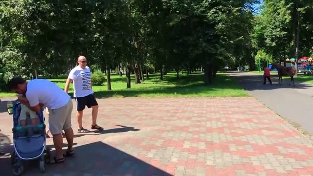 САМОКАТЫ. ТРЮКИ) ПАДЕНИЯ( ГОЛОДНЫЕ ДЕТИ)) ВЛОГ. смотреть онлайн