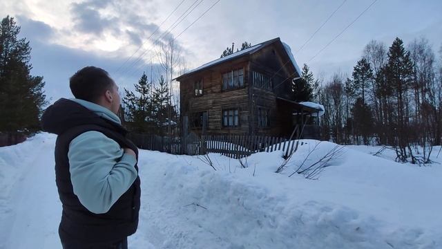 Смотрим старый заброшенный дом/ищем себе дом/СТОИТ ЕГО ПОКУПАТЬ?дом в лесу на севере. смотреть онлайн