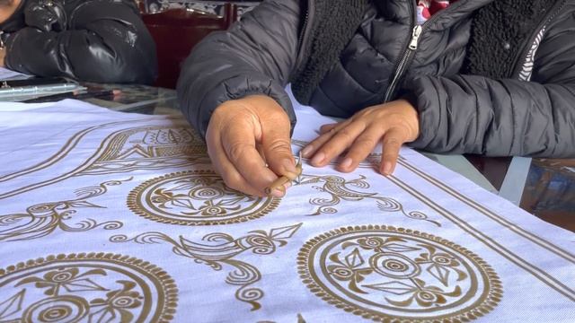 Batik art of Gejia People смотреть онлайн