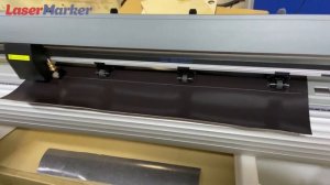 Резка магнитного винила толщиной 0,7 мм на режущем плоттере от LaserMarker