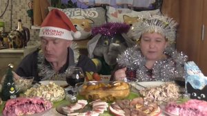 MUKBANG RUSSIA|ПОСЛЕНОВОГОДНИЙ ОБЖОР|ВРЕДНАЯ ДОМАШНЯЯ ЕДА|ДОЕДАЕМ И НИКАК НЕ ДОЕДИМ...