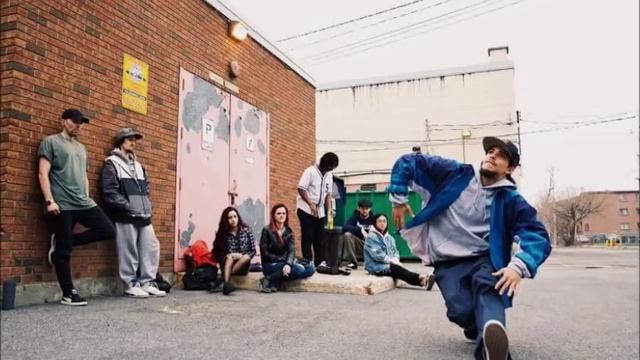 Akrambeatz - CHOUF - Popping Music 2017 смотреть онлайн