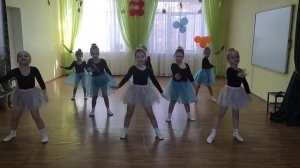 "Mix DANCE", Исполняют: Подготовительная группа, 7 лет
