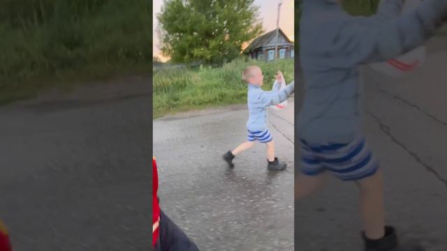 Вечер в деревне смотреть онлайн