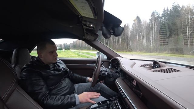 Porsche 911 carrera 4s (992) смотреть онлайн