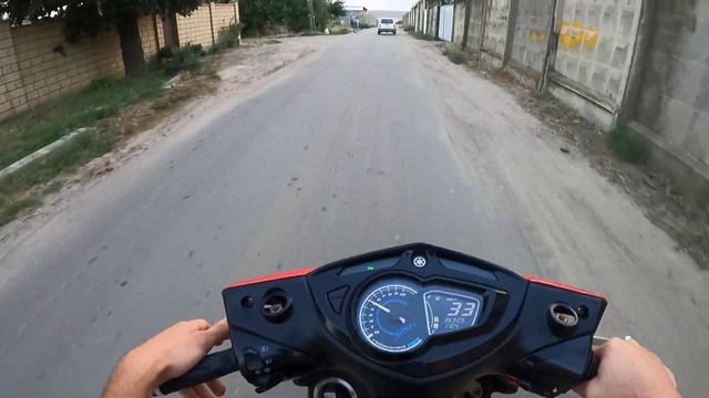 Продаю скутера Yamaha Cygnus X 125 SR.Тест драйв покатушка,відеоогяд,на дорозі,в ходу. смотреть онлайн