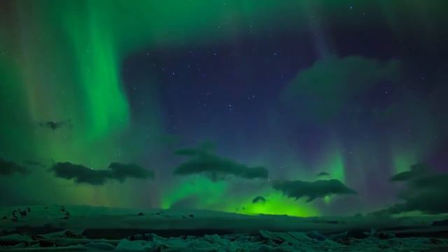 Aurora Northen Light HD 4K BEAUTIFUL NATURE - GREEN CRYSTAL LIGH AT NIGHT смотреть онлайн