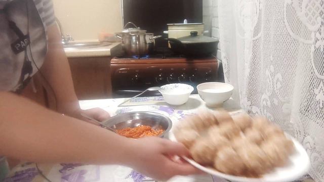 Вкусные тефтели. С обалденным соусом.
