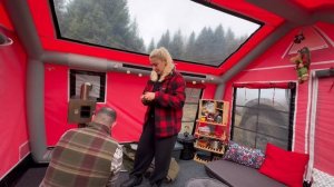 РОЖДЕСТВЕНСКИЙ ЛАГЕРЬ ПОД ШТОРМОМ