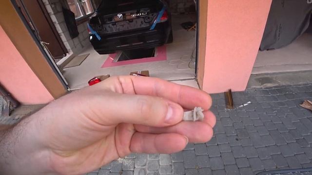 Сборка крышки багажника BMW e66 750Li. Новые оригинальные задние фонари смотреть онлайн