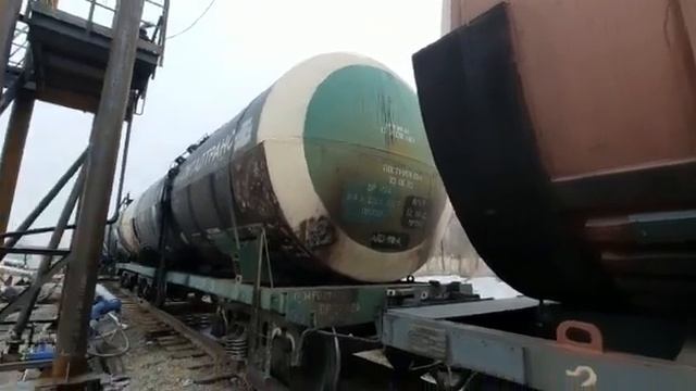 Слив битума в Хабаровске. "Игла" от завода "ОЗРМ" смотреть онлайн