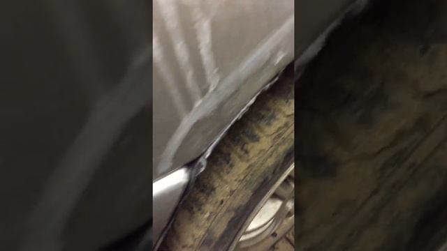 Как убрать?Удаление ржавчины с авто батарейкой.Чем же лучше убрать ржавчину с авто? смотреть онлайн