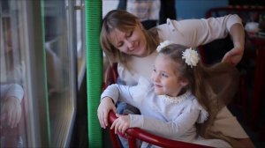 Мама будь всегда со мною рядом. КЛИП ко дню МАТЕРИ!