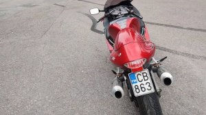 Huutokaupassa Suzuki GSX1300R Hayabusa 1999