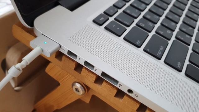 Macbook Pro 15 2015 i7/16/256