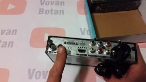 Распаковка DVB-T2 приставки М mini+ dvbt777