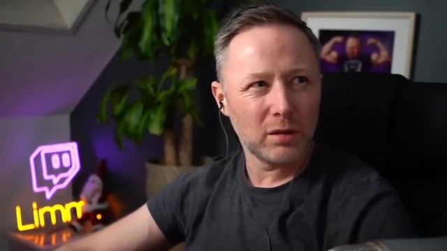 Pubeless Wonder смотреть онлайн