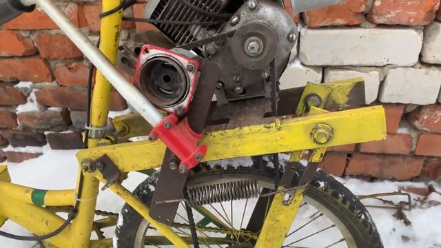 Велосипед с двигателем (мотором) от культиватора "Крот" ГАЗУЛЬКА Как сделать своими руками в гараже смотреть онлайн