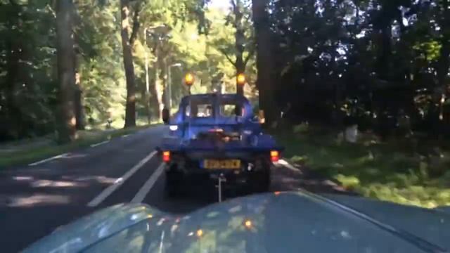 Peugeot 404 truck tows Peugeot 403 break смотреть онлайн