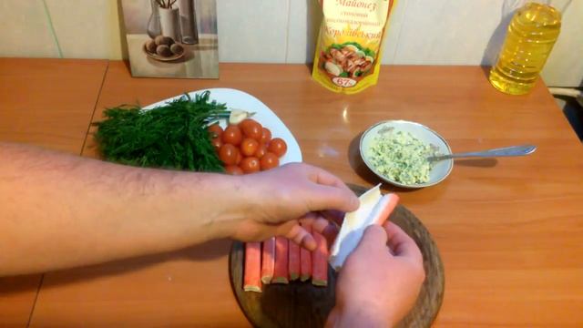 Фаршированные крабовые палочки плавленным сыром и яйцом