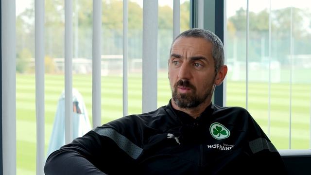 Messi oder Ronadinho? Wer war besser ?? ERZÄHL MA ROBERTO HILBERT смотреть онлайн