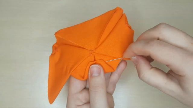Сшила мешок под новогодние подарки с символом года!!!?? Он двусторонний, меняет цвета?