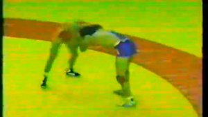 Vladimir Touguzov (URS) vs Valentin Jordanov (BUL) .avi
