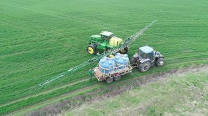 John Deere 4730  Опрыскивание посевов озимой пшеницы и подсолнечника